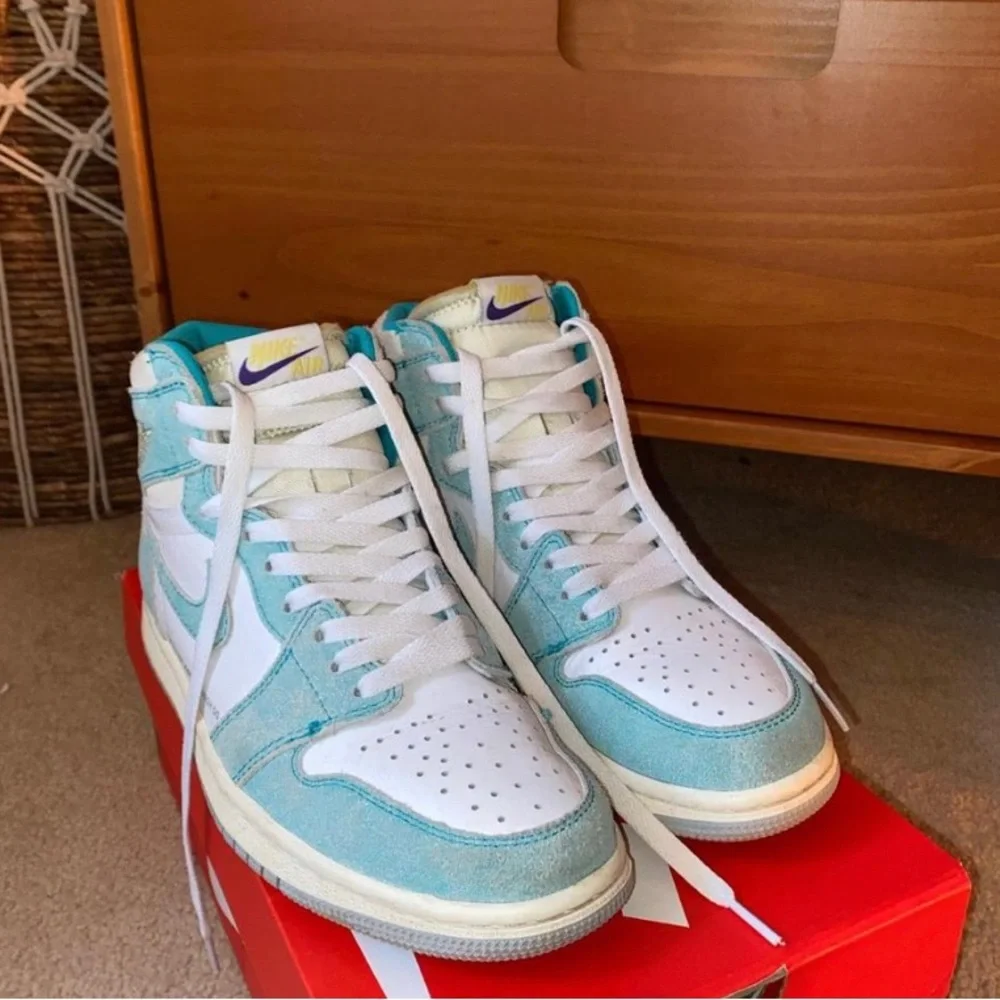 Jordan 1 - Picture 3 of 3